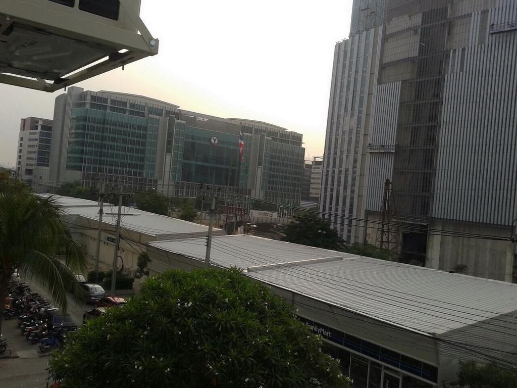 פאק קרט Smart Residence@Muengthongthani מראה חיצוני תמונה